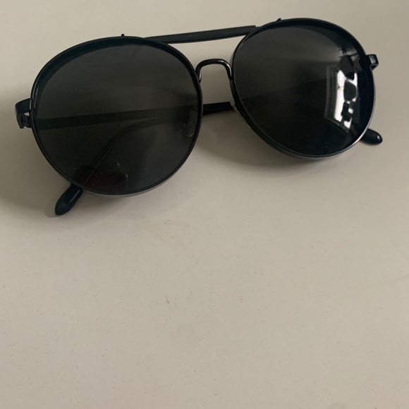 Round Sunglasses 55”